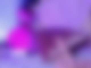 Live cam show with kate-lua - Public Latina on madthumbs
