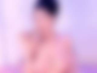 Live cam show with Lilithadams - Public Latina on livesexfox.com