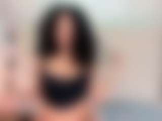 Live cam show with Lilithadams - Big Tits on Dolls Live