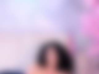Live cam show with Lilithadams - Blowjob on studioflirtlive.com