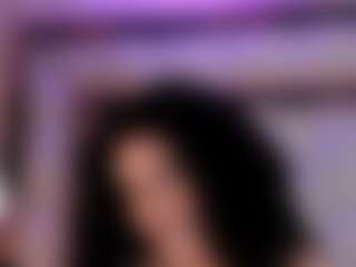 Live cam show with Lilithadams - Bikini on Milfs Live