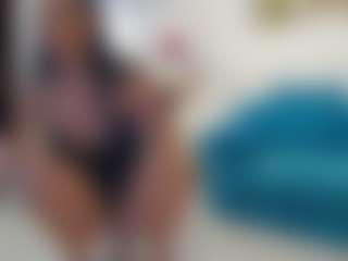 ScarletTemptations's Live Sex Cam Show