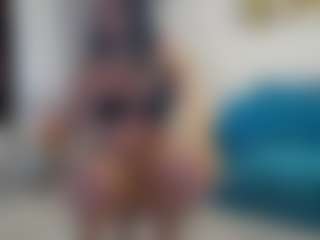 ScarletTemptations's Live Sex Cam Show