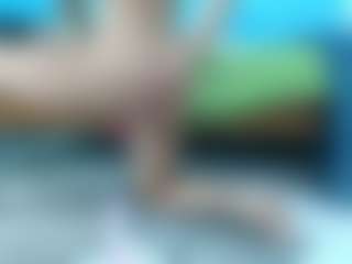 skinnysofia18's Live Sex Cam Show