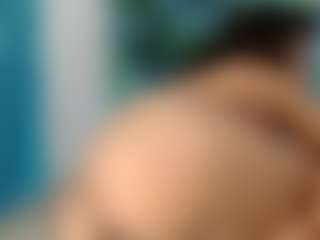 Live cam show with skinnysofia18 - Skinny on Camsoda