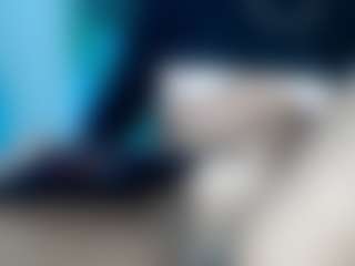 skinnysofia18's Live Sex Cam Show