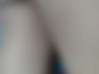 skinnysofia18's Live Sex Cam Show