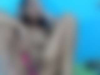 Live cam show with skinnysofia18 - Full Nudity on EXY