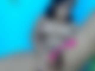 Live cam show with skinnysofia18 - Full Nudity on SpunkLive