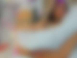 Anya-Belle's Live Sex Cam Show