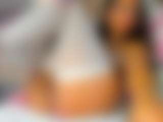 Anya-Belle's Live Sex Cam Show