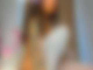Anya-Belle's Live Sex Cam Show