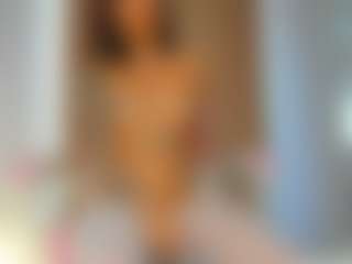 Anya-Belle's Live Sex Cam Show