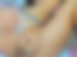 Live cam show with Anya-Belle - Ride on SxyPornLive