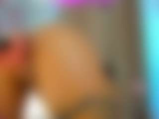 Anya-Belle's Live Sex Cam Show