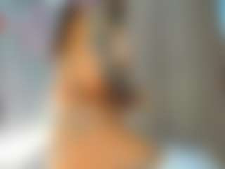 Live cam show with Anya-Belle - Smoking on StripNow