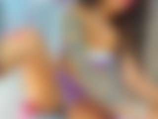 Live cam show with Anya-Belle - Cosplay on AdultVida.com