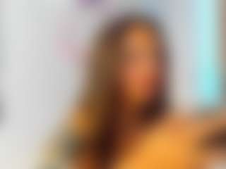 Live cam show with Anya-Belle - Ride on crypto-cams