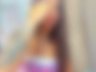 Anya-Belle's Live Sex Cam Show