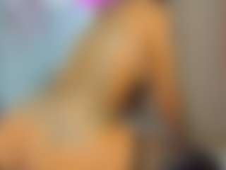 Anya-Belle's Live Sex Cam Show