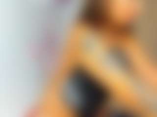Anya-Belle's Live Sex Cam Show