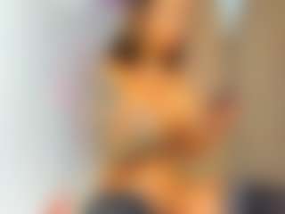 Anya-Belle's Live Sex Cam Show