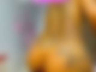 Live cam show with Anya-Belle - Cosplay Toys on Mixed Magazine Live