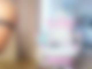 Show de cam en vivo con Anya-Belle - Gagging en Camsoda