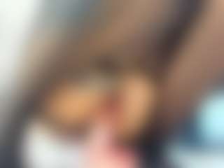 Anya-Belle's Live Sex Cam Show