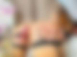 Live cam show with Anya-Belle - Oil on fuklive.com