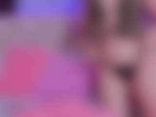 Live cam show with MiaaFarrel - Striptease on Camsoda