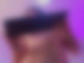 MiaaFarrel's Live Sex Cam Show