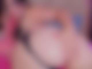 Live cam show with MiaaFarrel - Striptease on Ass Tok