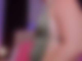 MiaaFarrel's Live Sex Cam Show