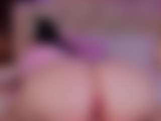 MiaaFarrel's Live Sex Cam Show