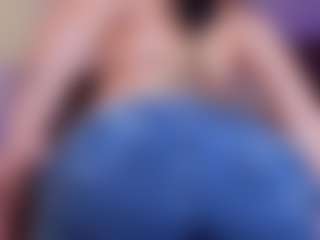 MiaaFarrel's Live Sex Cam Show