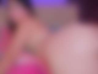 Live cam show with MiaaFarrel - Squirt on Nude Live Now