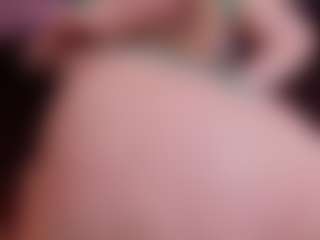Live cam show with MiaaFarrel - BBW on hrnylive.com