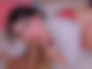 Live cam show with MiaaFarrel - Striptease on Livezox