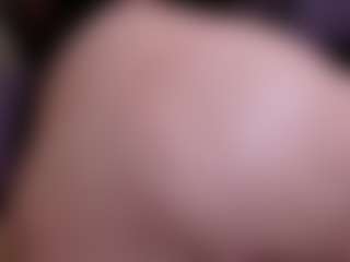 Live cam show with MiaaFarrel - Erotic Dance on madthumbs