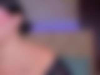 Live cam show with MiaaFarrel - Erotic Dance on madthumbs