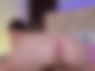MiaaFarrel's Live Sex Cam Show