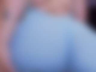 Live cam show with MiaaFarrel - Small Tits on TeamSkeetLive