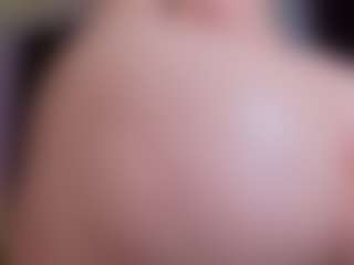 MiaaFarrel's Live Sex Cam Show