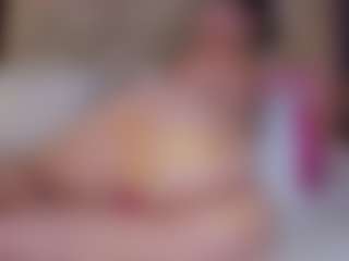 MiaaFarrel's Live Sex Cam Show