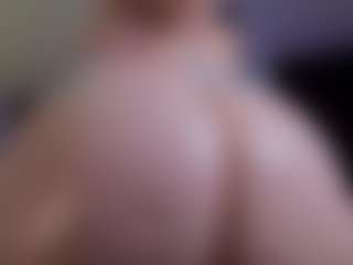 MiaaFarrel's Live Sex Cam Show