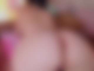 MiaaFarrel's Live Sex Cam Show