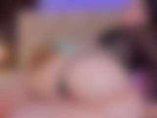 Live cam show with MiaaFarrel - Ass Clapping on Fit Hotties