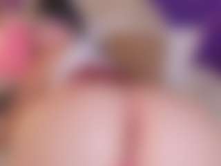 MiaaFarrel's Live Sex Cam Show