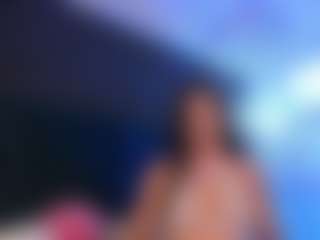 Live cam show with viviprinncess - Blonde Hair on Adult Interactions